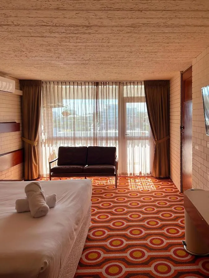 Indian Ocean Hotel Perth