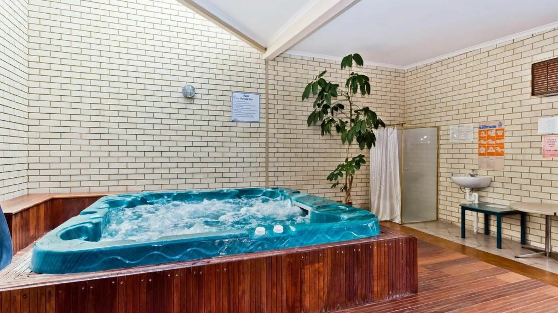 Indian Ocean Hotel Perth 3*,