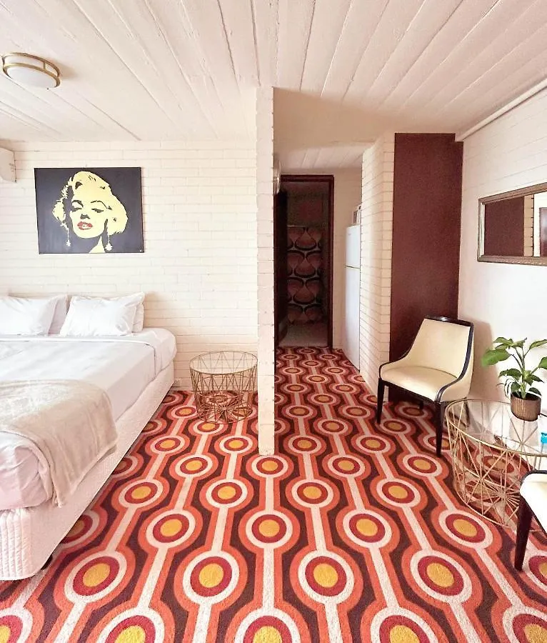 Indian Ocean Hotel Perth 3*,
